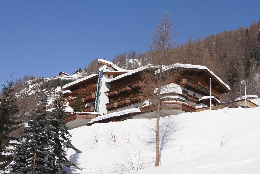 Alpin Panoramahotel Laerchenhof Heiligenblut Eksteriør bilde