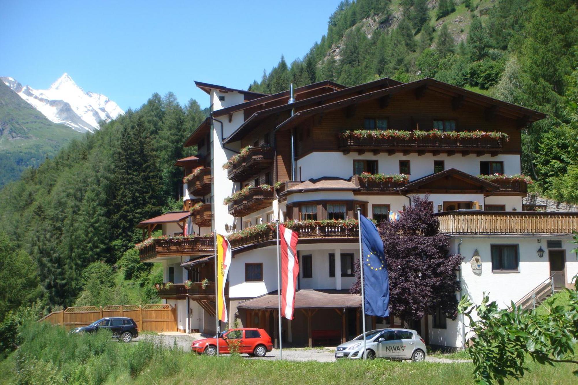 Alpin Panoramahotel Laerchenhof Heiligenblut Eksteriør bilde