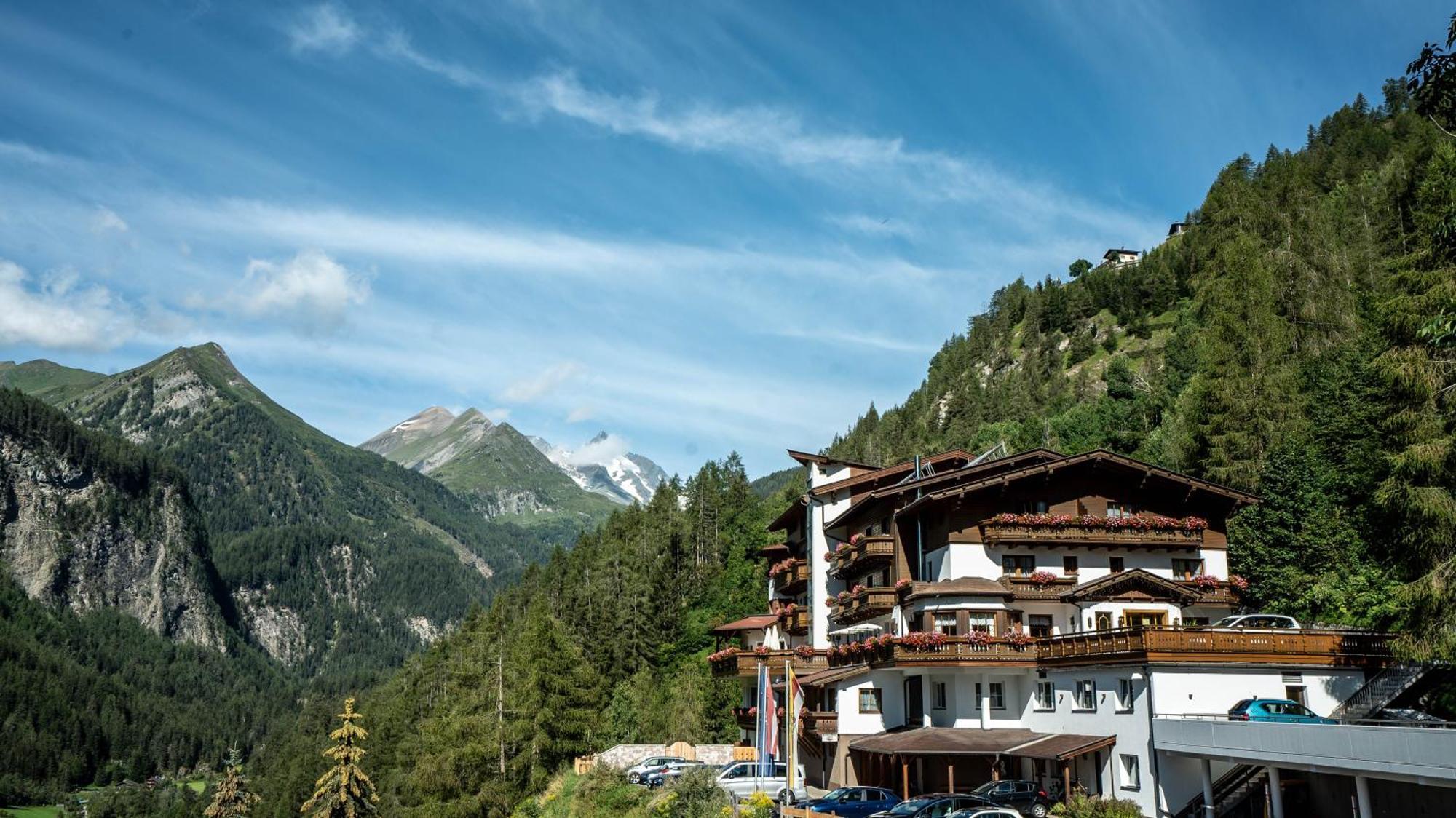 Alpin Panoramahotel Laerchenhof Heiligenblut Eksteriør bilde