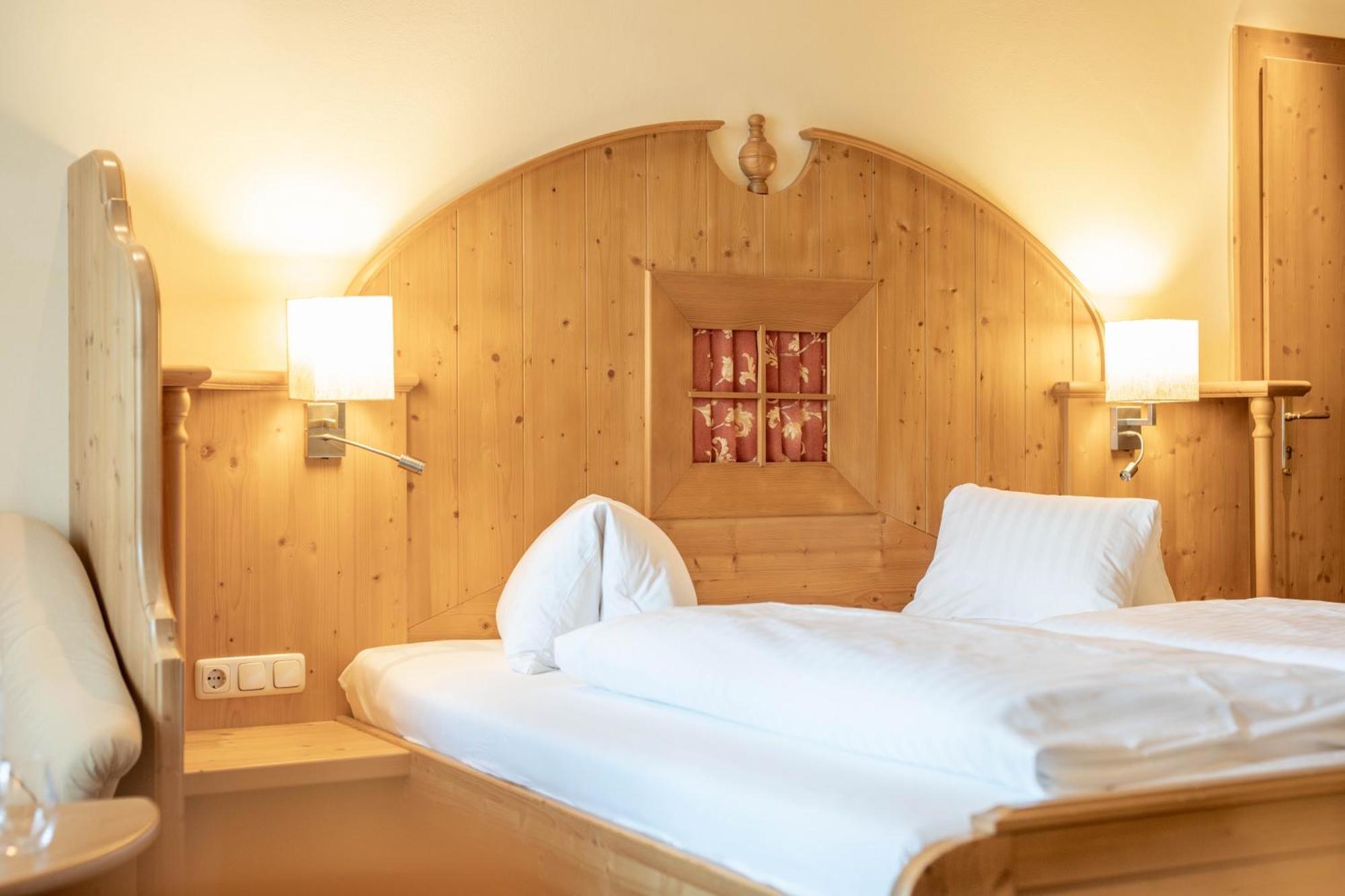 Alpin Panoramahotel Laerchenhof Heiligenblut Eksteriør bilde